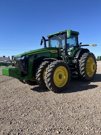 Image of John Deere 8R 340 equipment image 2