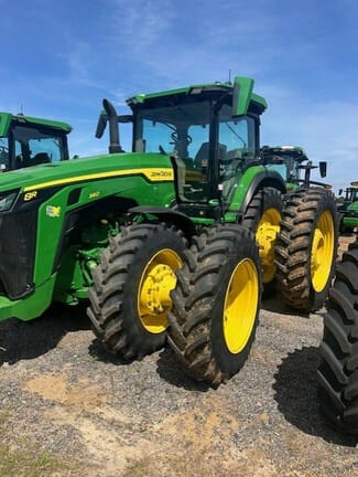 2025 John Deere 8R 340 Equipment Image0