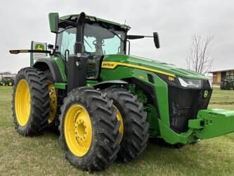 Image of John Deere 8R 340 equipment image 2