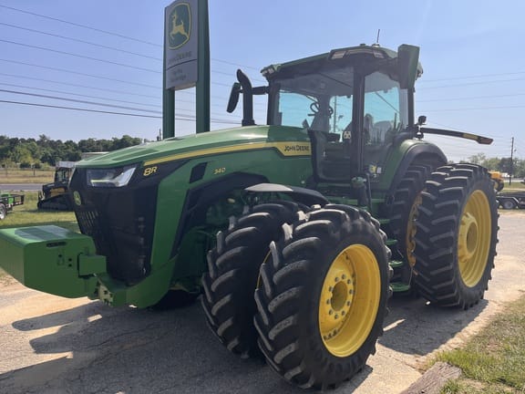 2025 John Deere 8R 340 Equipment Image0