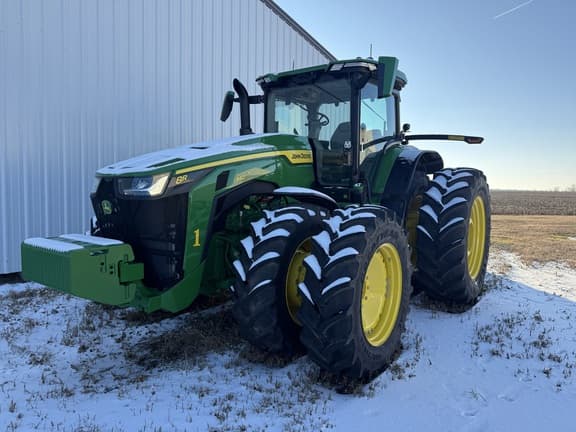 Image of John Deere 8R 340 Primary image