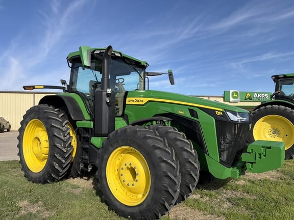 2025 John Deere 8R 340 Equipment Image0