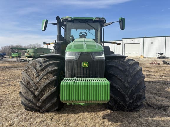 Image of John Deere 8R 340 equipment image 2