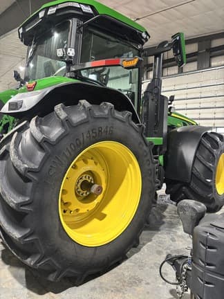 Image of John Deere 8R 340 equipment image 2