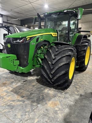 2025 John Deere 8R 340 Image