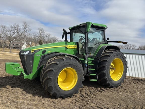 Image of John Deere 8R 340 equipment image 1