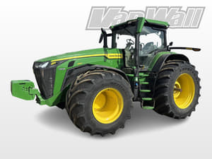 2025 John Deere 8R 340 Image