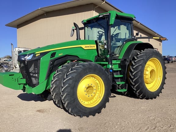 2025 John Deere 8R 340 Equipment Image0