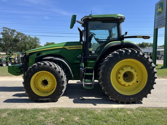 Image of John Deere 8R 340 equipment image 4