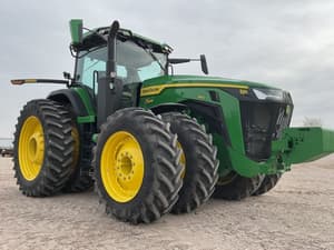 2025 John Deere 8R 340 Image
