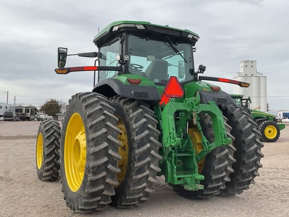 Image of John Deere 8R 340 equipment image 4