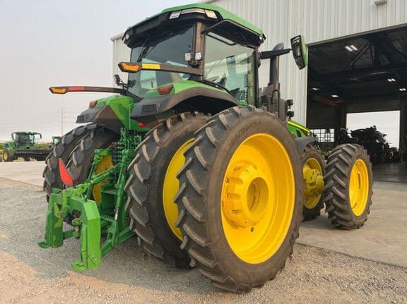 Image of John Deere 8R 340 equipment image 4