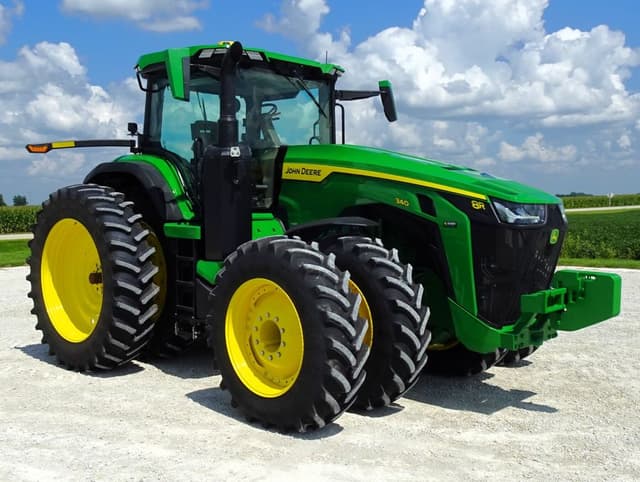 Image of John Deere 8R 340 equipment image 1