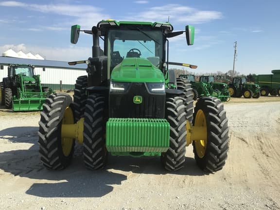 Image of John Deere 8R 370 equipment image 1