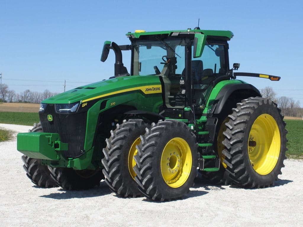Image of John Deere 8R 370 Primary image