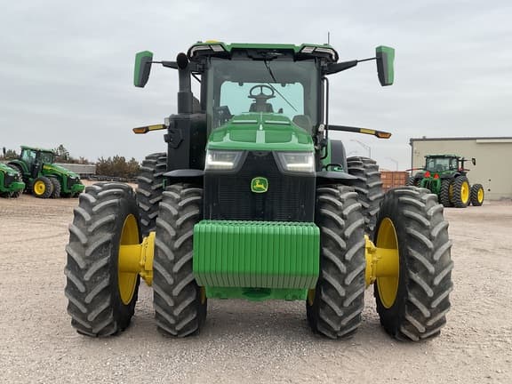 Image of John Deere 8R 370 equipment image 2