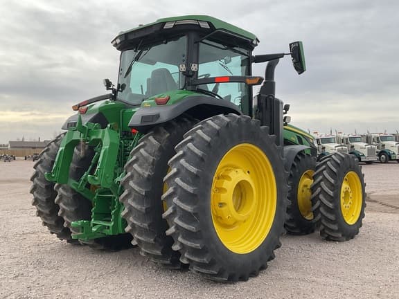 Image of John Deere 8R 370 equipment image 4