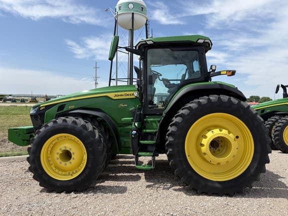 Image of John Deere 8R 370 equipment image 3