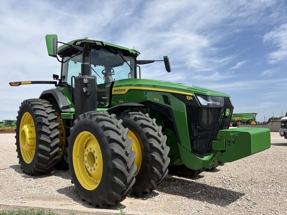 2025 John Deere 8R 370 Equipment Image0