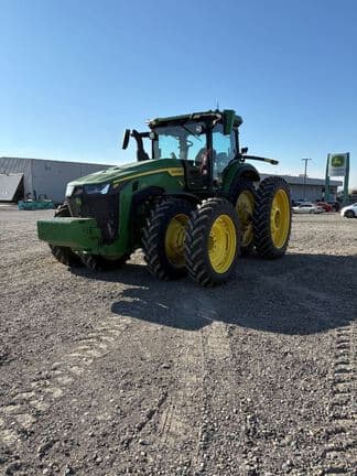 Image of John Deere 8R 370 Primary image