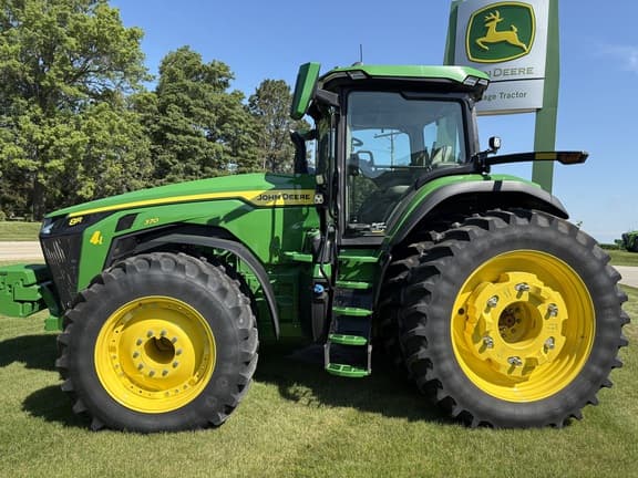 Image of John Deere 8R 370 equipment image 1