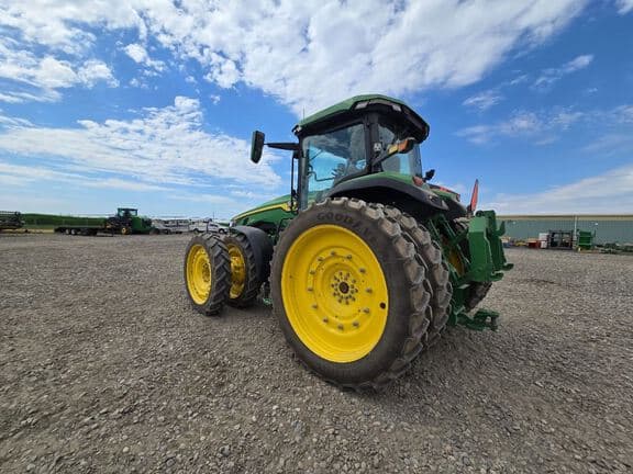 Image of John Deere 8R 370 equipment image 1