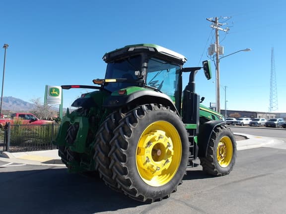 Image of John Deere 8R 370 equipment image 4