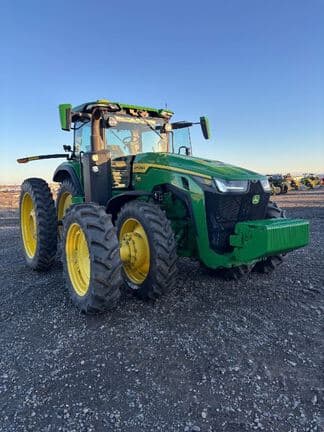 Image of John Deere 8R 370 equipment image 3