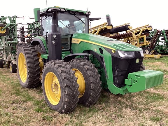 Image of John Deere 8R 370 equipment image 3