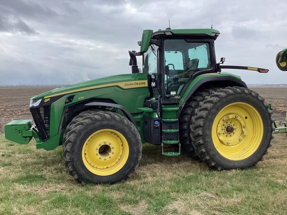 2025 John Deere 8R 370 Equipment Image0