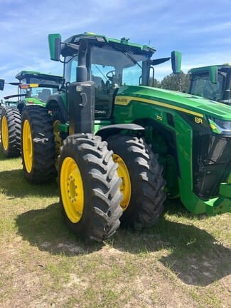 2025 John Deere 8R 370 Equipment Image0