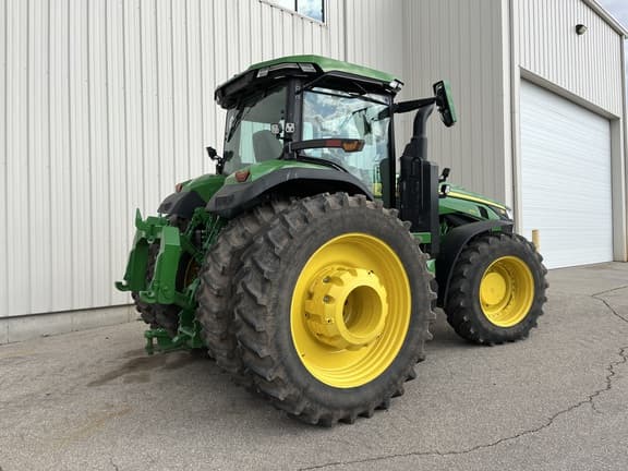 Image of John Deere 8R 370 equipment image 2