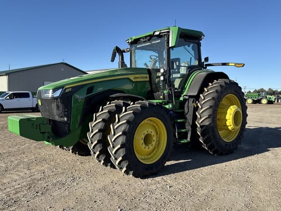 Image of John Deere 8R 370 equipment image 3