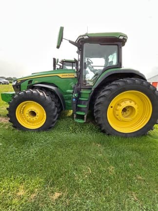 Image of John Deere 8R 370 equipment image 1
