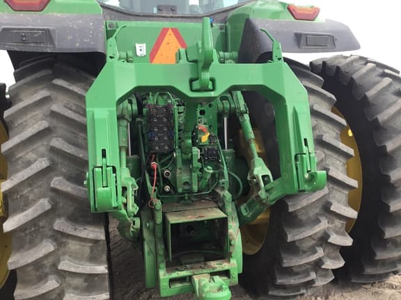 Image of John Deere 8R 370 equipment image 1