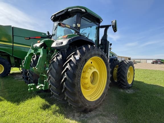 Image of John Deere 8R 370 equipment image 4