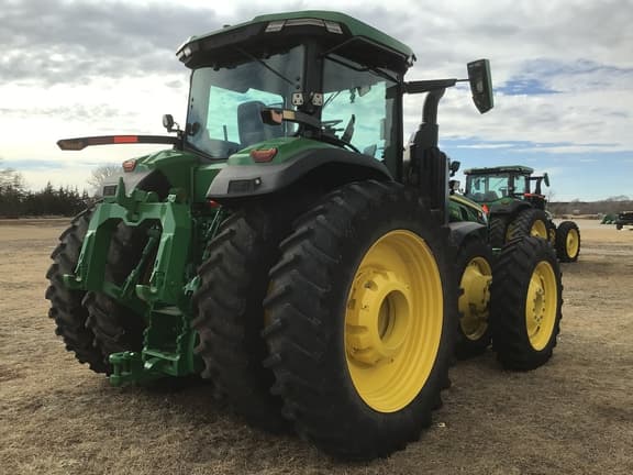 Image of John Deere 8R 370 equipment image 3