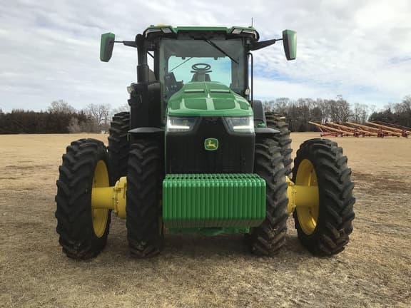 Image of John Deere 8R 370 equipment image 1