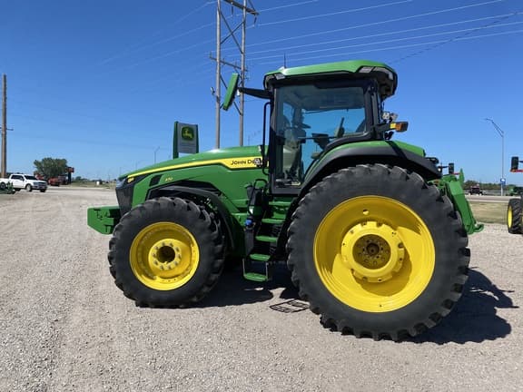Image of John Deere 8R 370 equipment image 1
