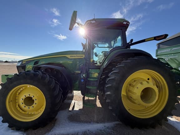 Image of John Deere 8R 370 equipment image 3