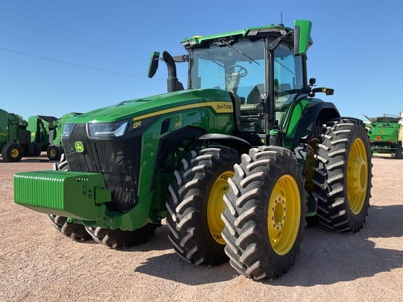 Image of John Deere 8R 370 equipment image 1