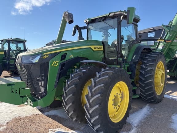Image of John Deere 8R 370 equipment image 1