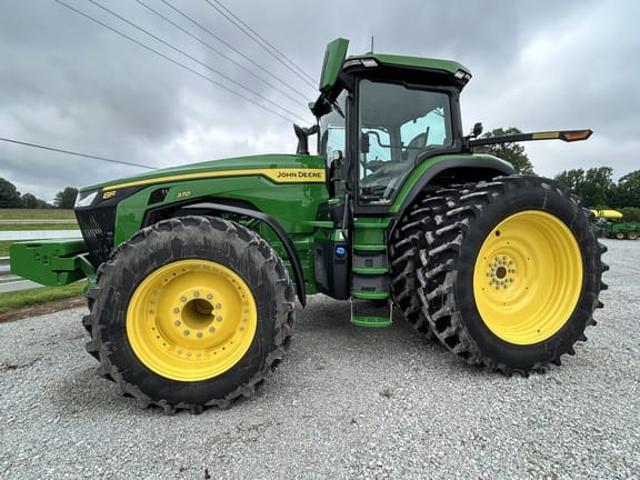2025 John Deere 8R 370 Equipment Image0