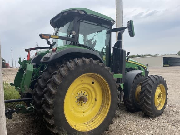 Image of John Deere 8R 370 equipment image 4