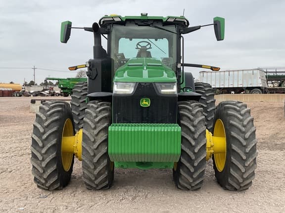 Image of John Deere 8R 370 equipment image 1