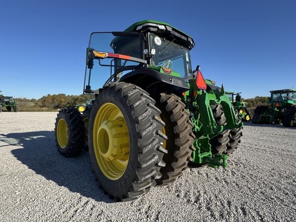 Image of John Deere 8R 370 equipment image 1