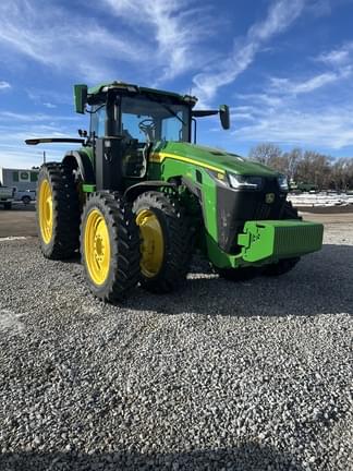 Image of John Deere 8R 370 Primary image