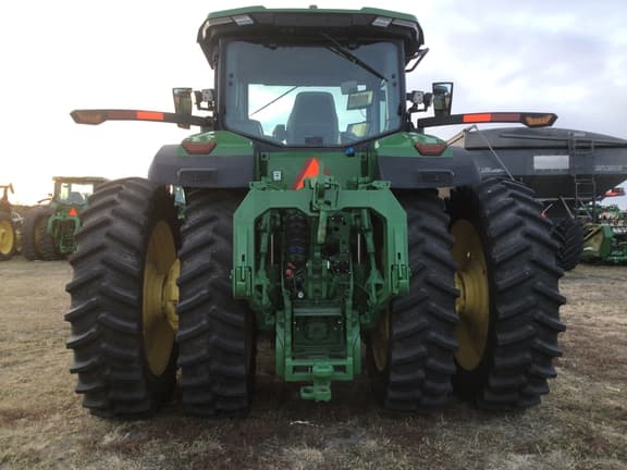 Image of John Deere 8R 370 equipment image 3