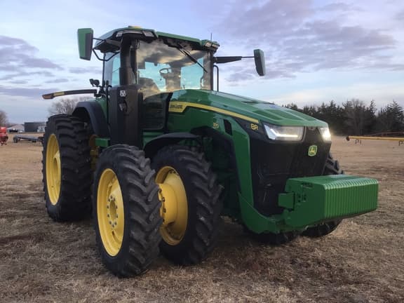 Image of John Deere 8R 370 equipment image 2