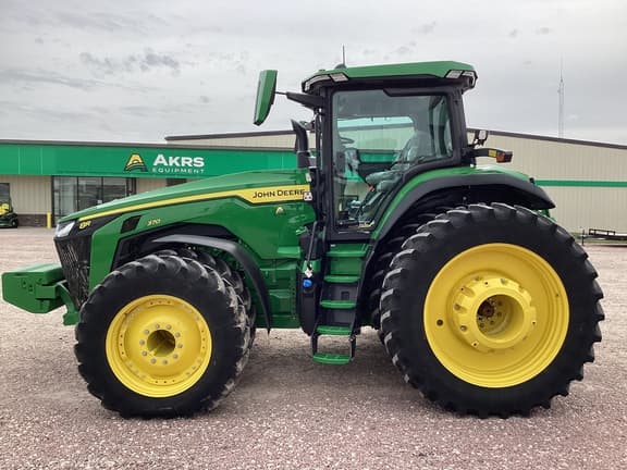 Image of John Deere 8R 370 equipment image 1
